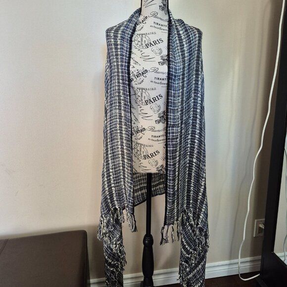 3/$25 scarf / wrap - Picture 2 of 10